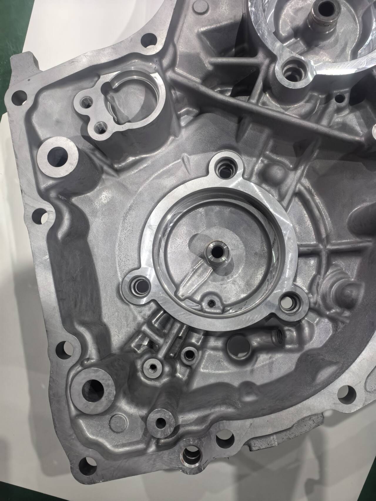 1. K114 旧的尾盖